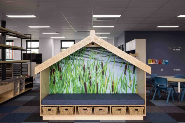 Book Nook 6-Bay - Image 14