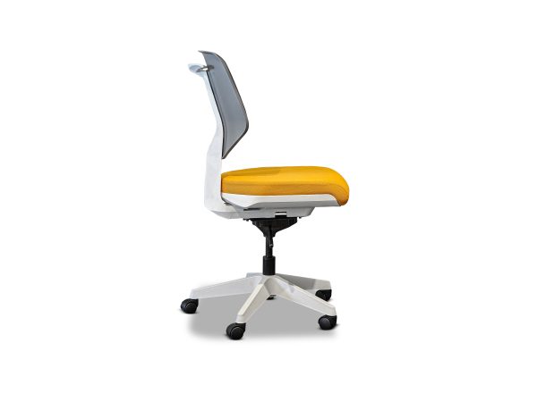 Ako Swivel Chair - Image 3