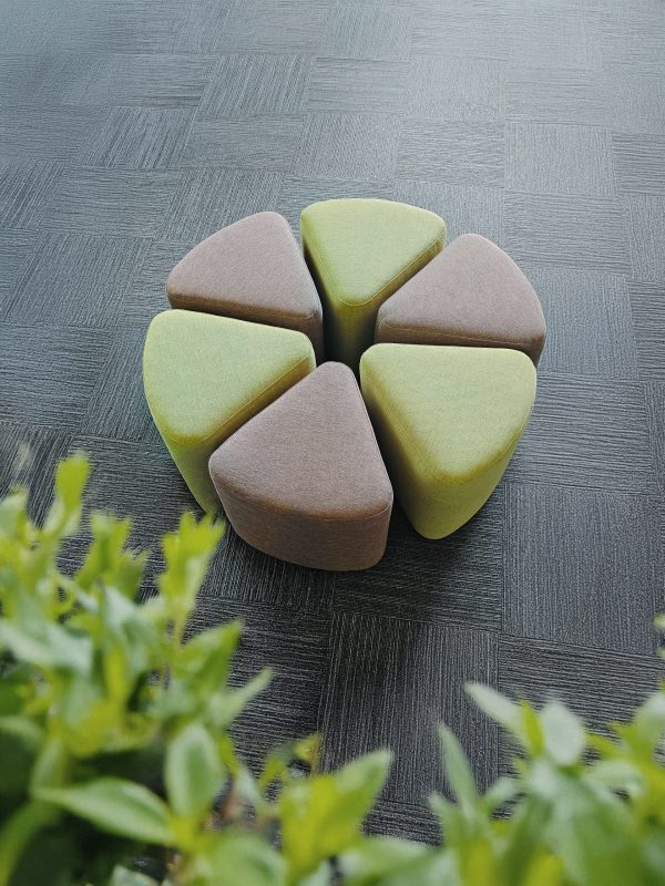 Tuffet Ottoman - Image 14