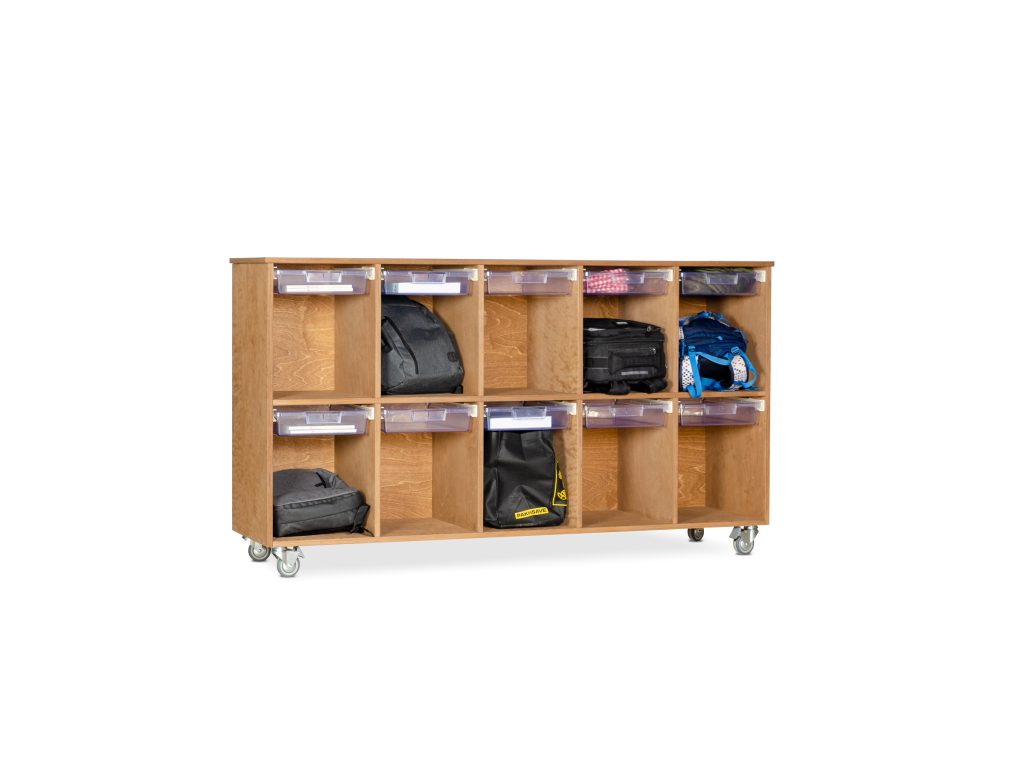 Outdoor mobile cubby station