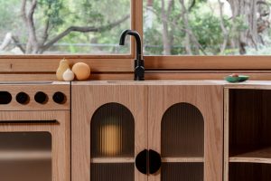 ece-cove-fluted-sink-oak-aesthetic-early-learning